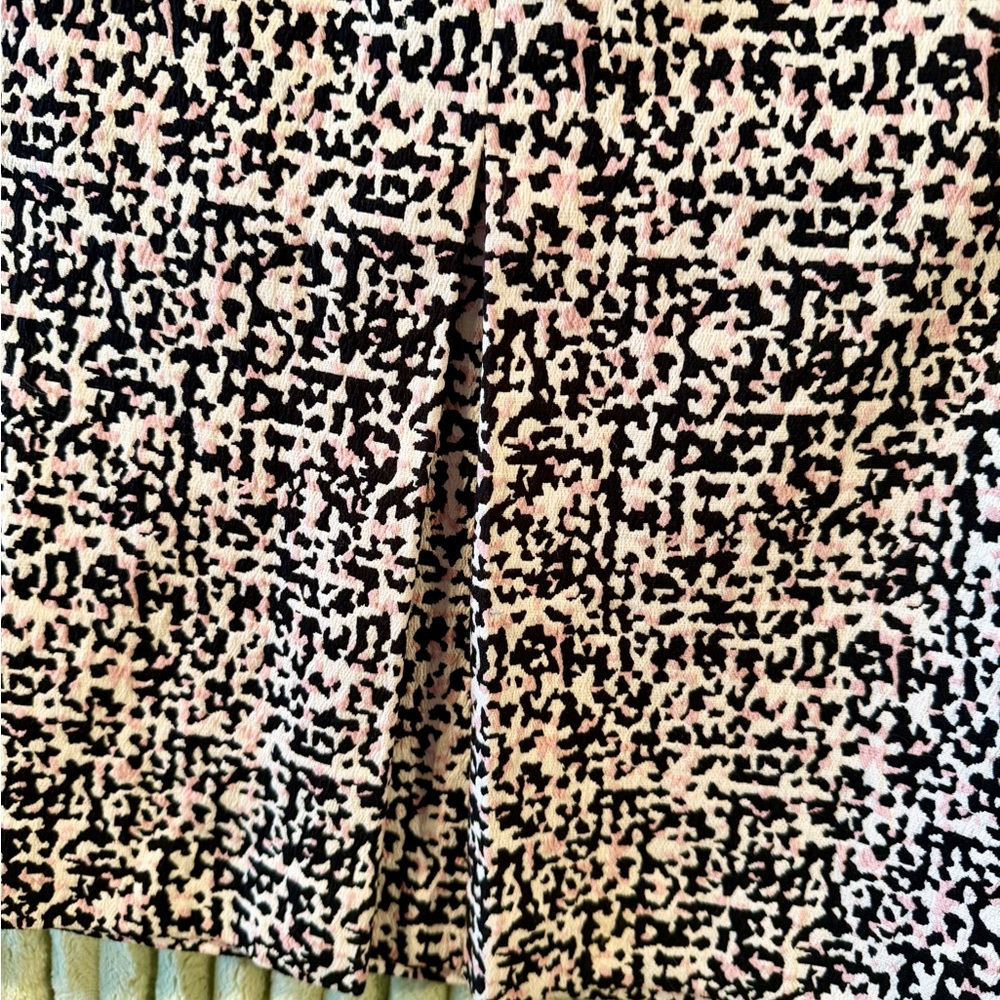 Talbots Pink and Black Abstract Skirt. New.